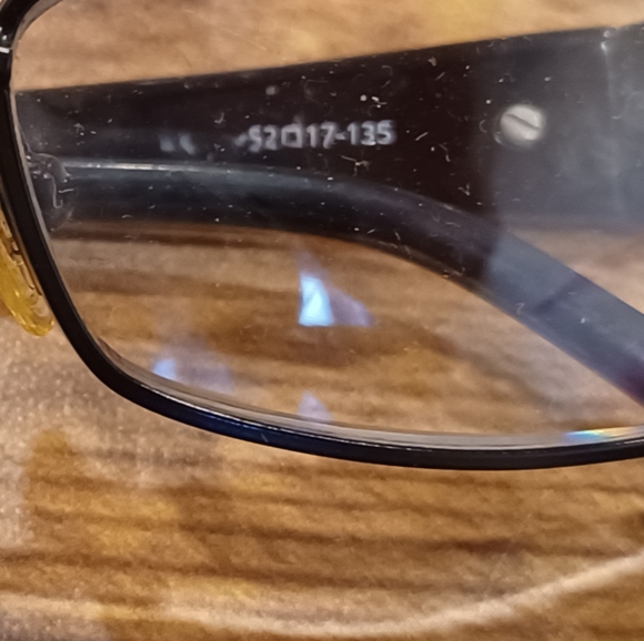 Guess GU1652 Full Rim T1065 Used Eyeglasses Frames-Eyewear different paint job - Picture 7 of 7